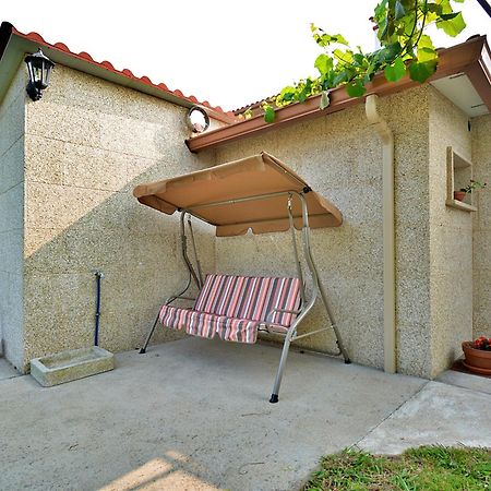 Вилла Galihost - Casa Con Jardin En Понтеведра Экстерьер фото