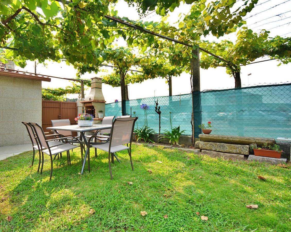 Вилла Galihost - Casa Con Jardin En Понтеведра Экстерьер фото